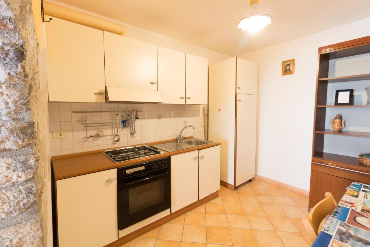 Domus Aurea Borgo House Apartment Cefalu Exterior photo